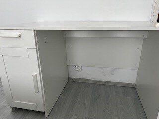 Vand birou Brimnes Ikea alb